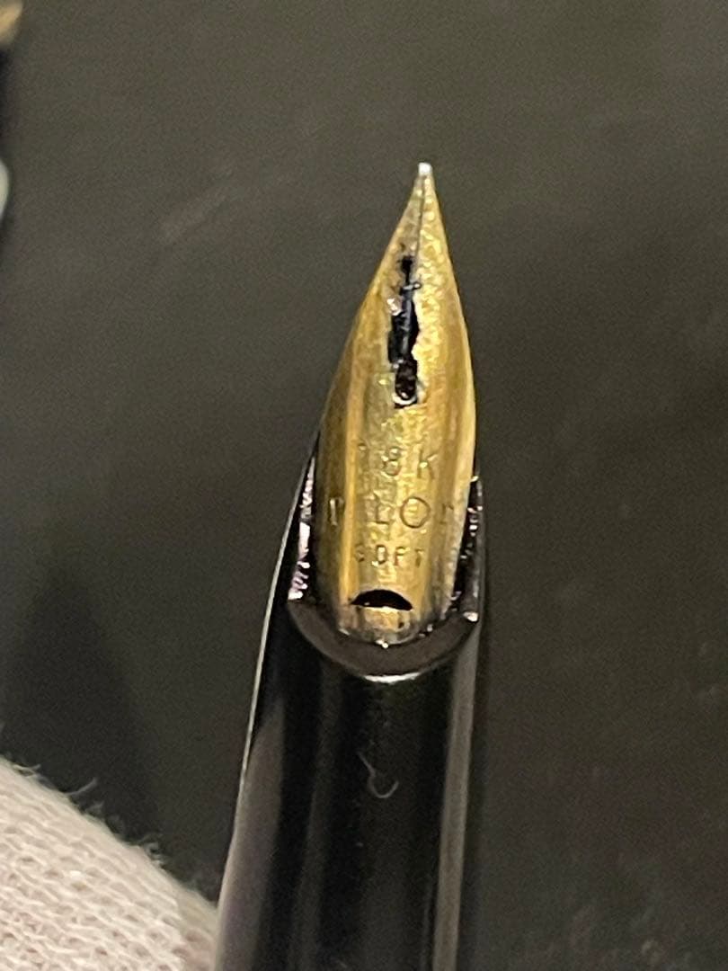 【金】エリート pilot等万年筆おまとめk21 k18 k14 4本