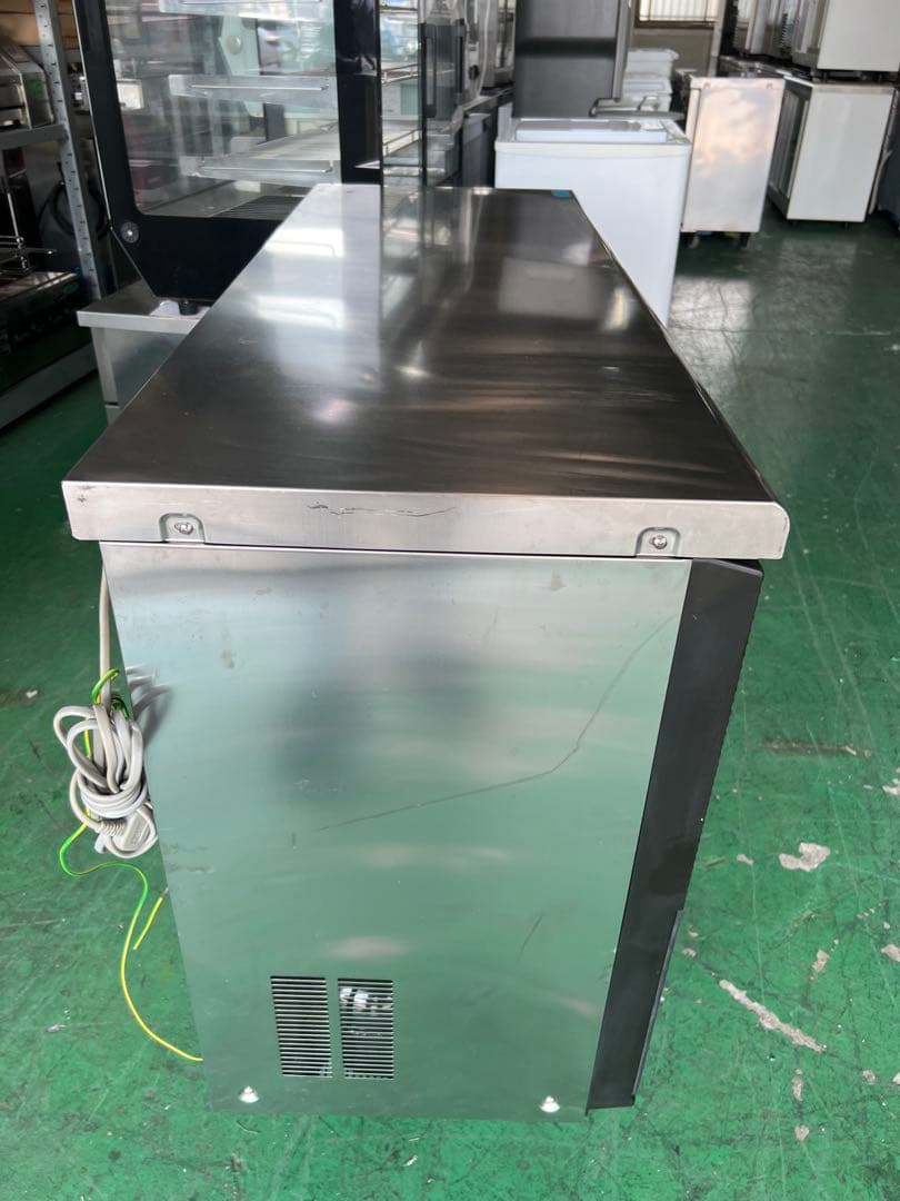 2012年 ホシザキテーブル形冷蔵庫 ①