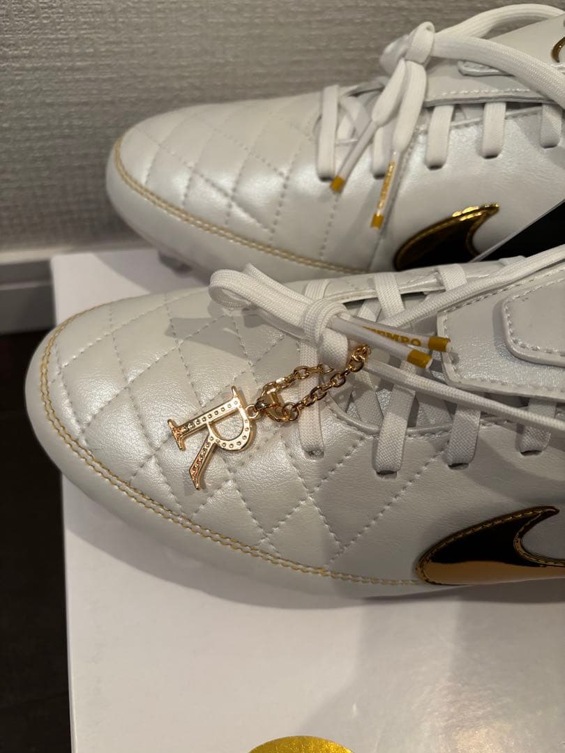 Ronaldinho × Nike Tiempo Legend 27.5cm