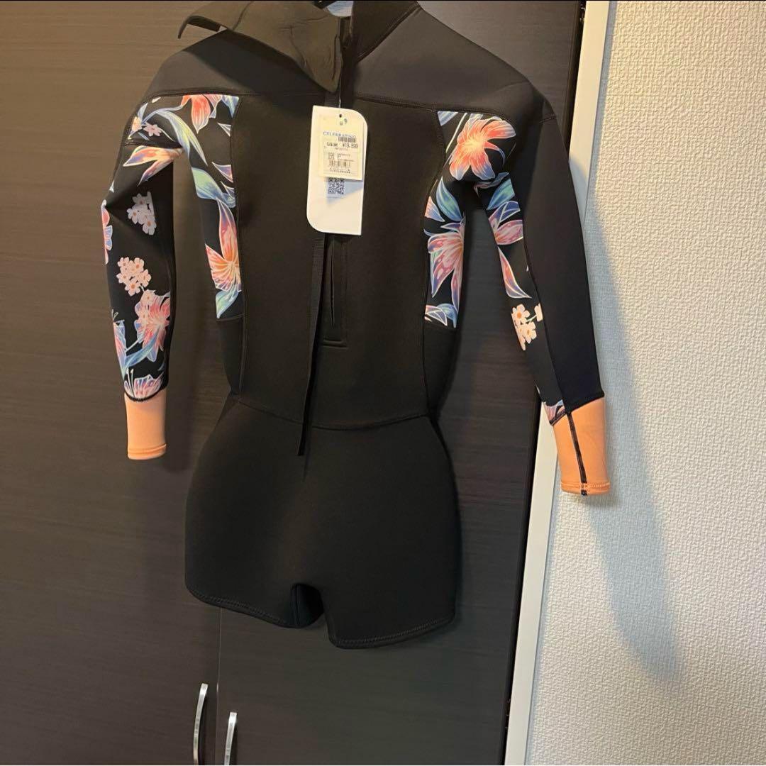 ラス1❗️即日発送可！新品未使用　ROXY ロキシー　ウェットスーツ　Sサイズ