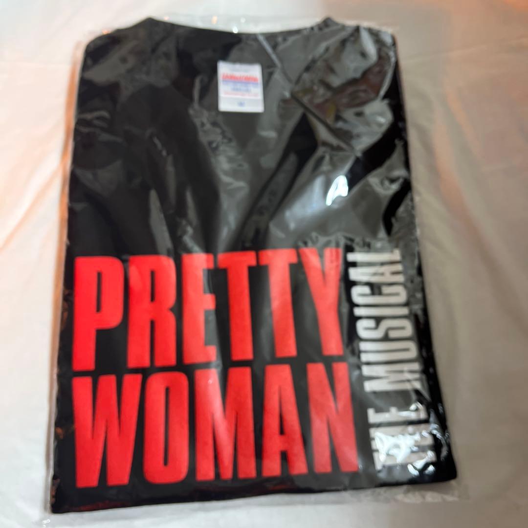 プリティウーマンザミュージカル　TシャツMサイズとキーホルダーのセット