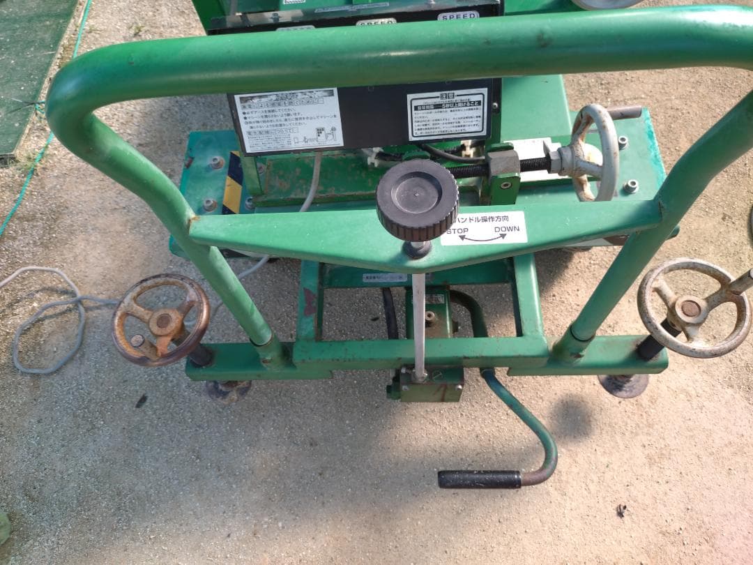 値下げ＋送料込み　ミズノ　ピッチングマシン　３ローター