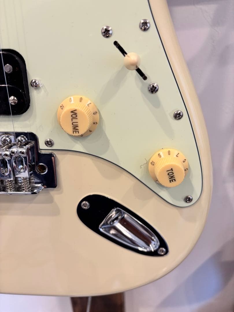 バッカス　エレキギターBST-3RSM