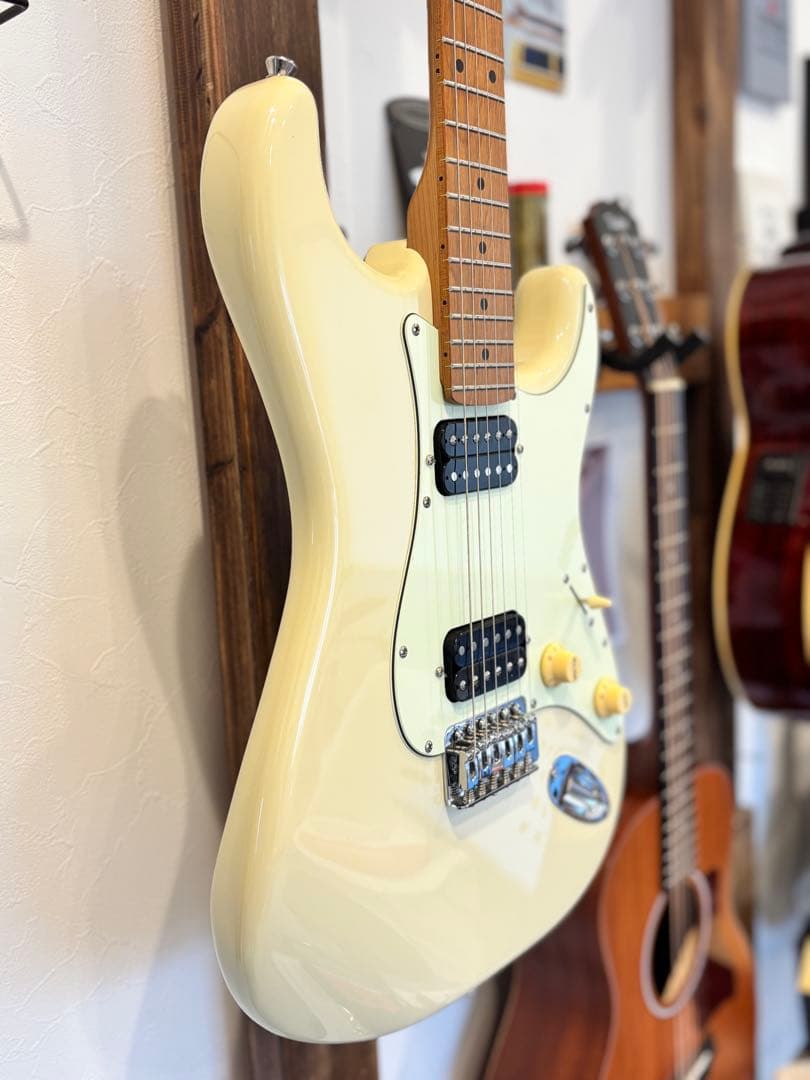 バッカス　エレキギターBST-3RSM