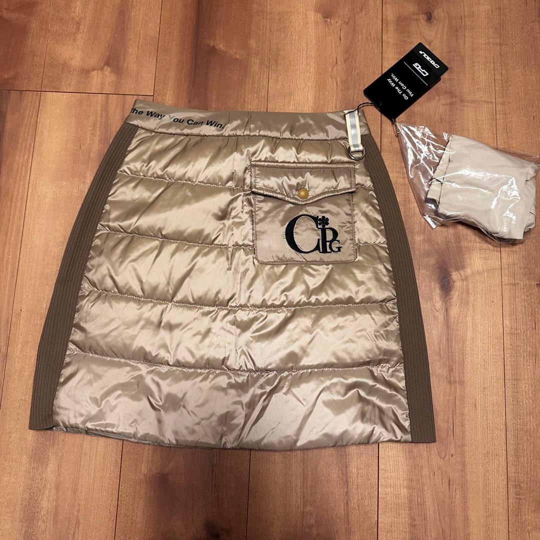 新品タグ付き　ダウンスカート　サイズ1 ベージュ　秋冬　ゴルフウェア　cpg