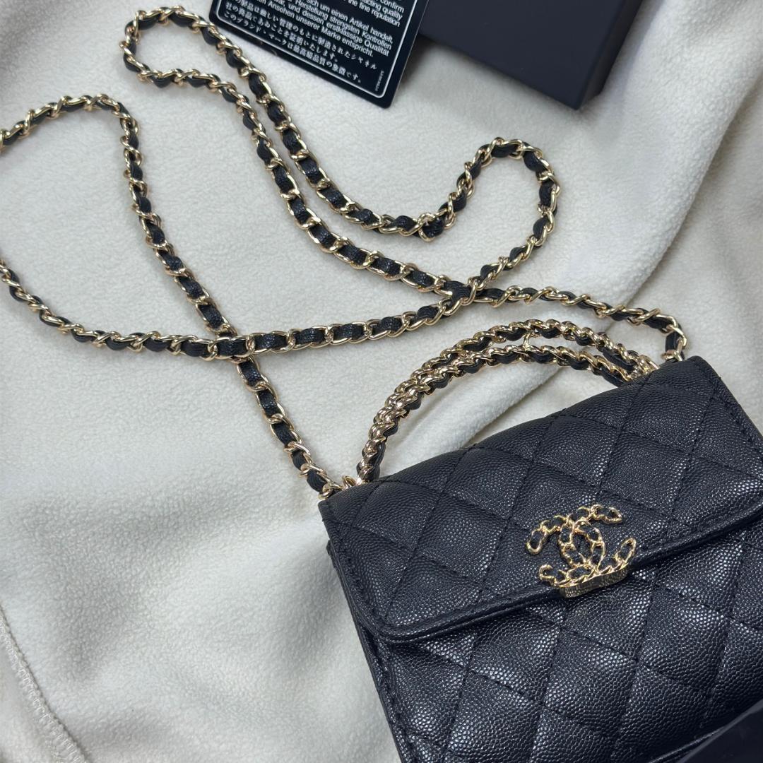 ✨VIP非売品✨ BOX付 ブラック キルティング ショルダーバッグer