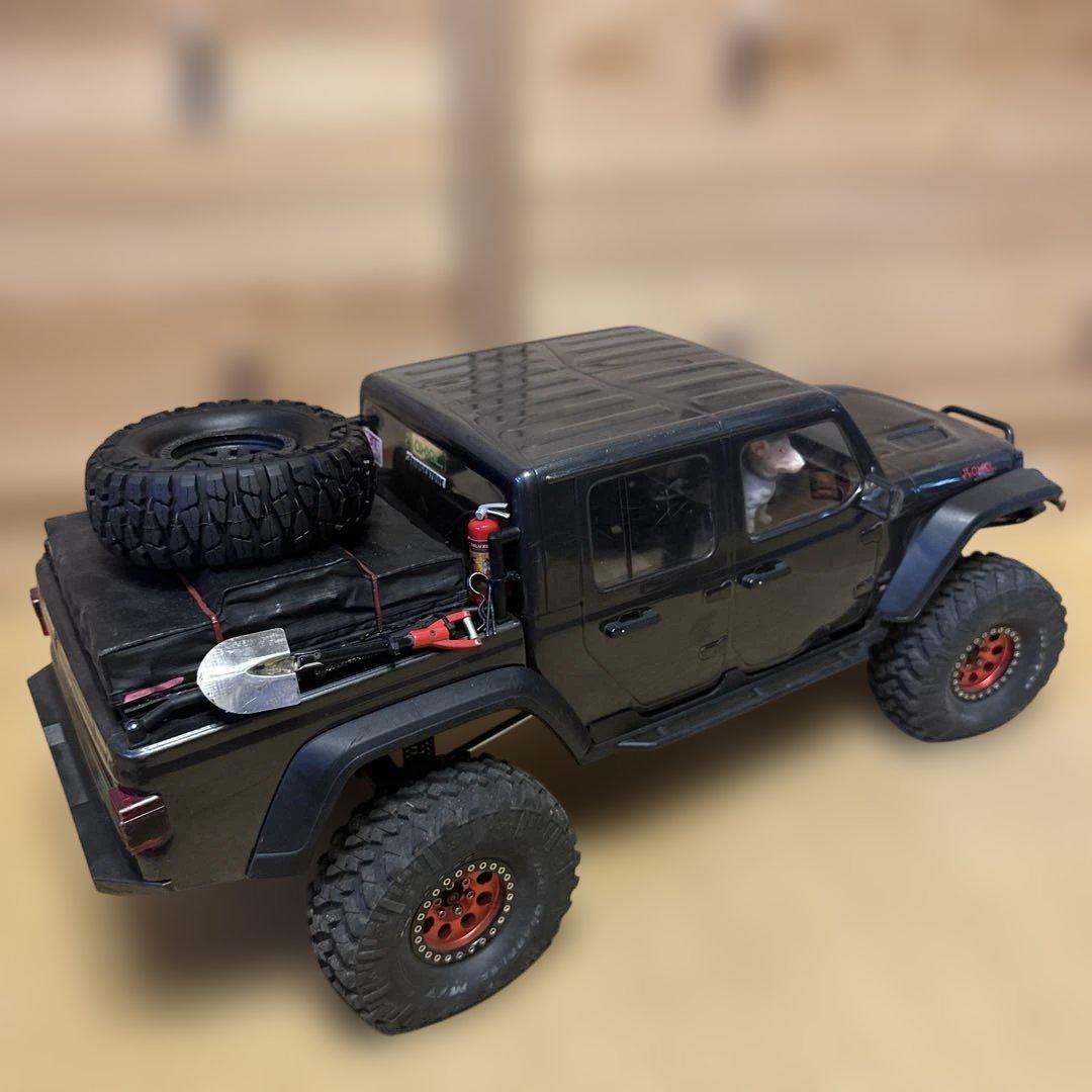 Axial SCX10III Jeep Gradiator クローラーラジコン