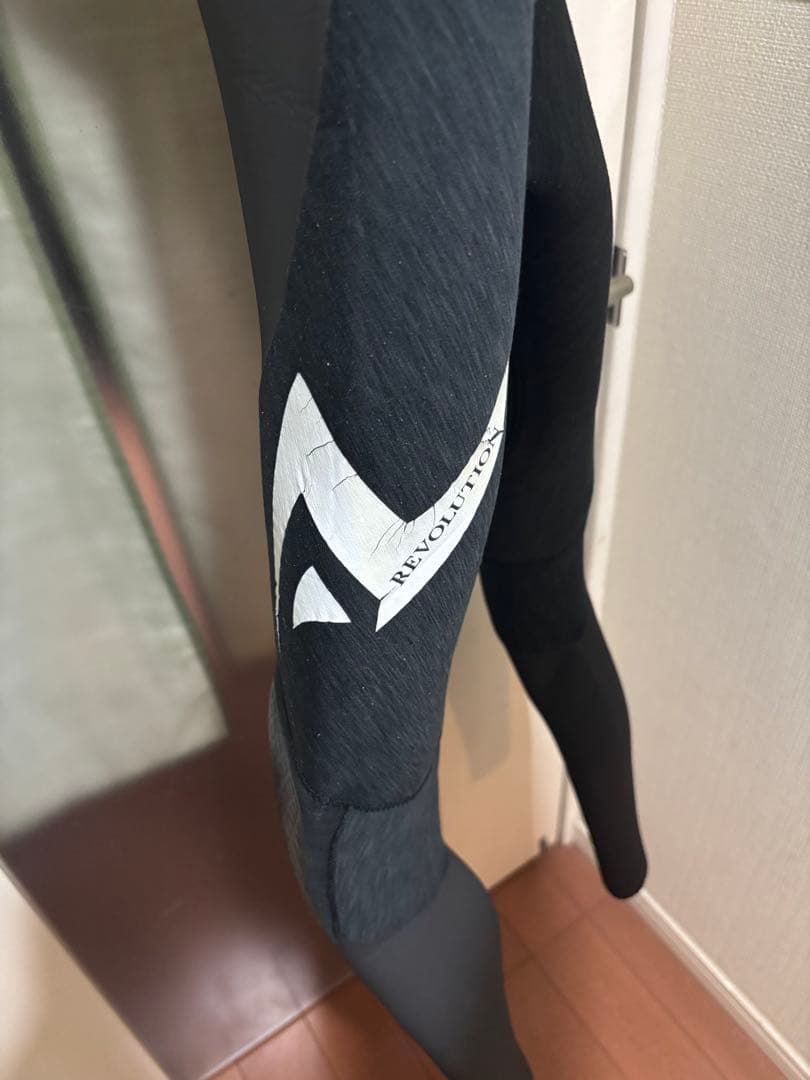 美品　REVO　レボリューション　セミドライ　 日本製　Lサイズ相当