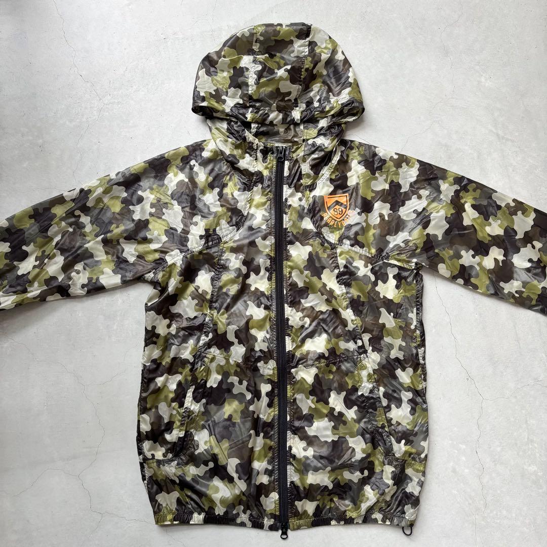 PEARLY GATES カモフラ迷彩柄 ナイロン フードジップジャケット ロゴ
