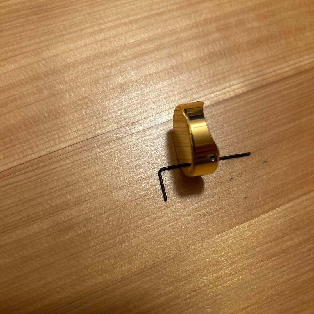 Wood Stone サムレストGP金メッキ/アルト、テナー、バリトン用