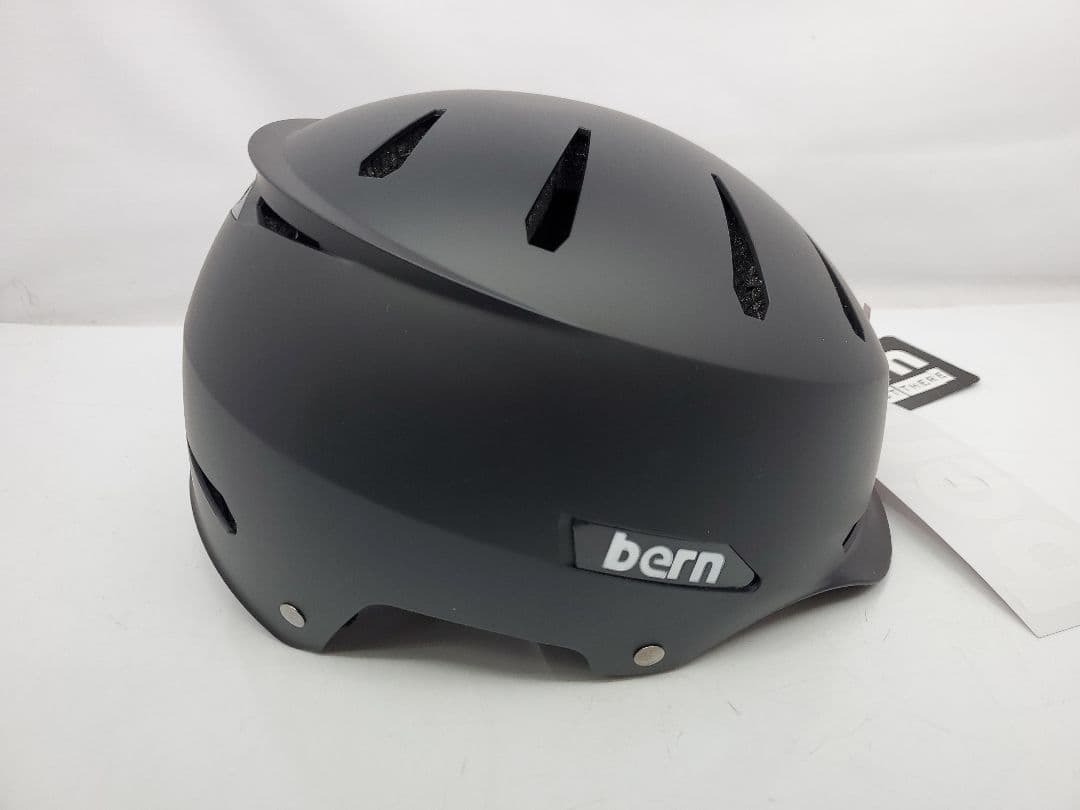 未使用 bern HENDRIX スノボ　スケボー　ヘルメット XXL