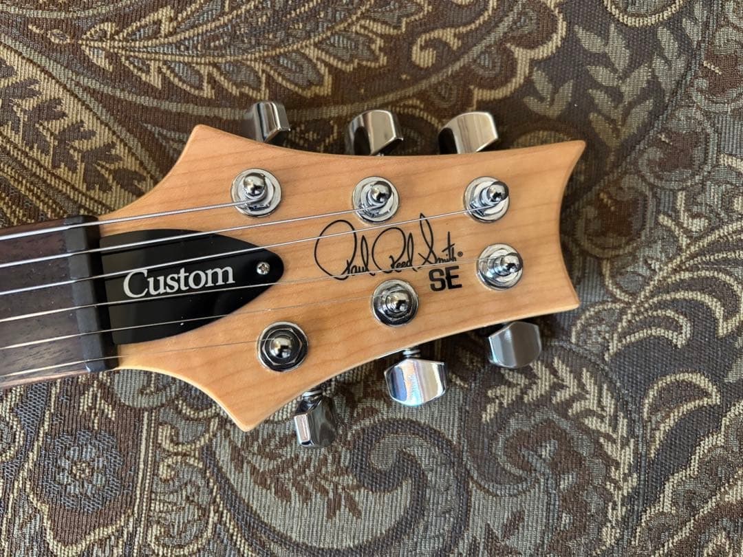 ギター PRS SE Custom 22 Semi-Hollow