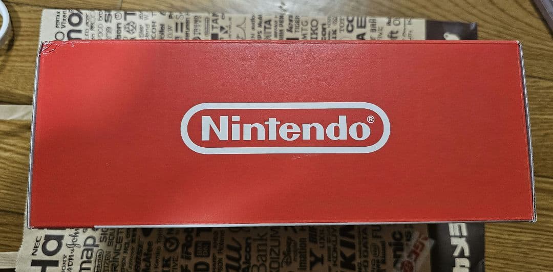 新品　任天堂　Switchライト　コーラルピンク