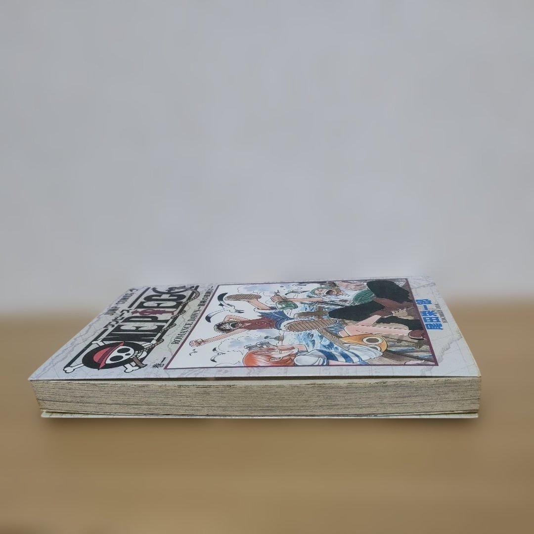 ONE PIECE 1　尾田栄一郎