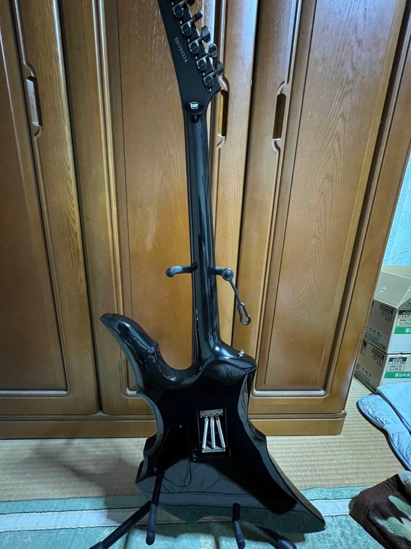 エドワーズギター　TERUモデル