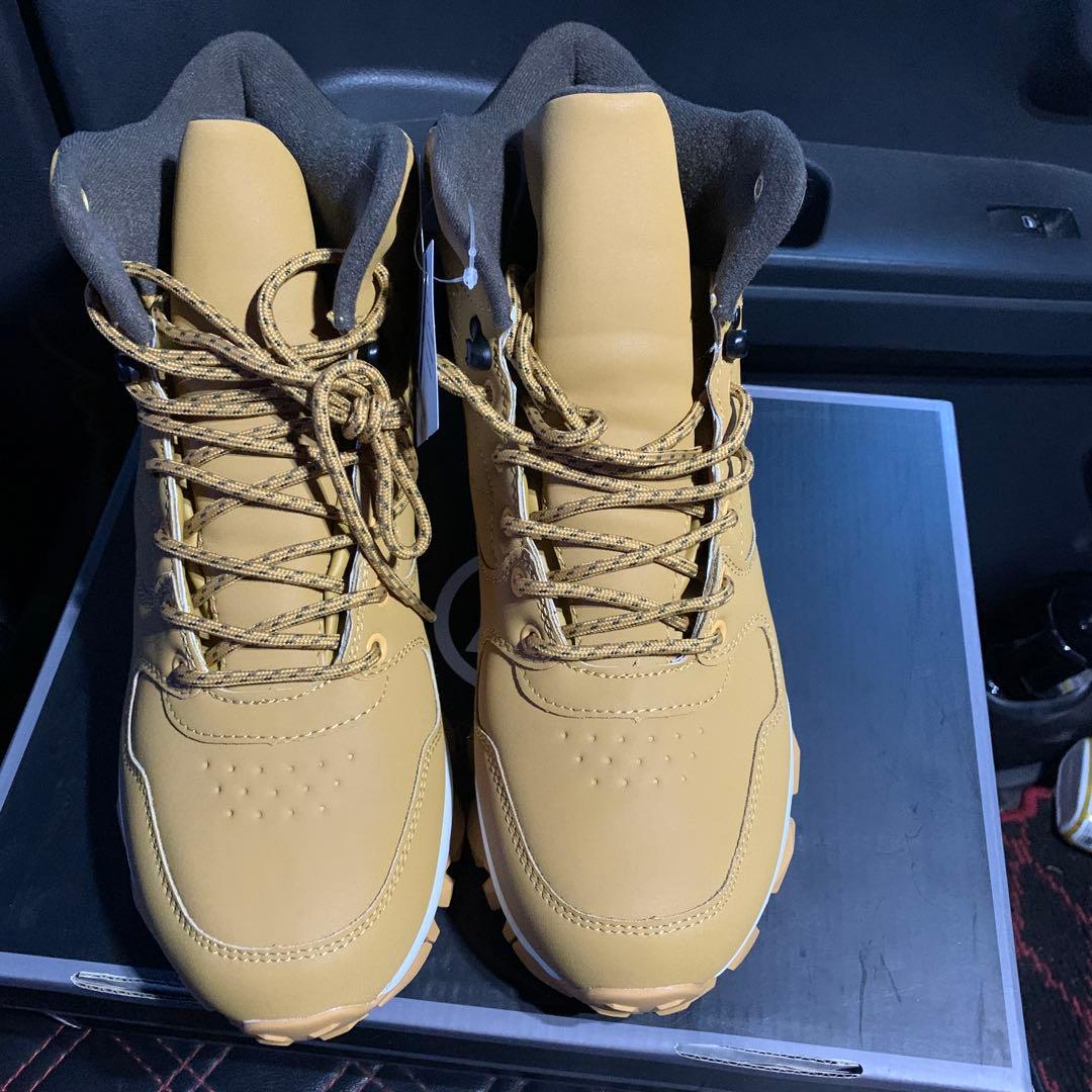 エアボーンスノーブーツ27cmキャメル新品未使用品ナイキマノアブーツ好きな方にも