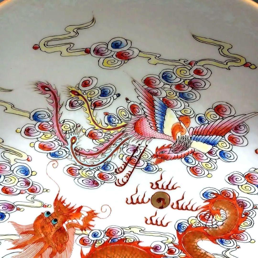 粉彩龍鳳文皿　中国古美術