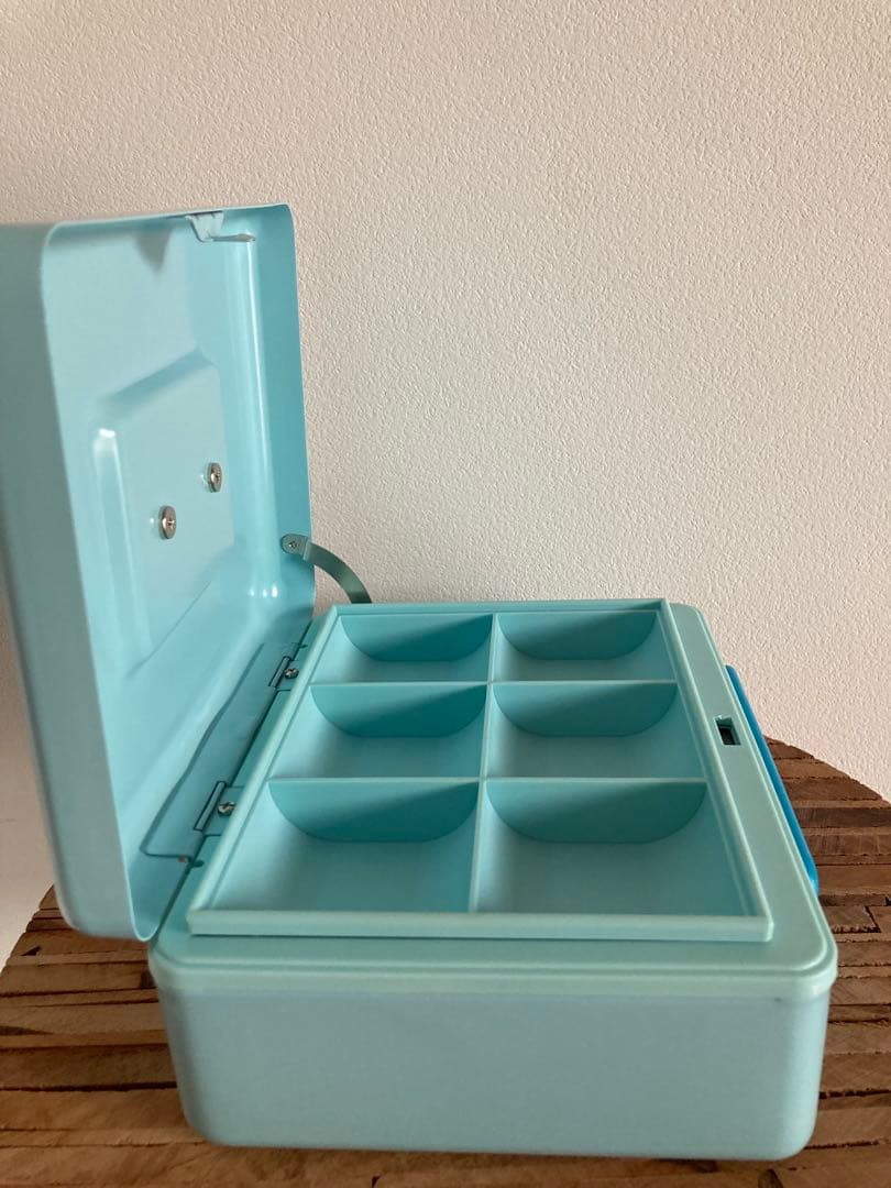 激レア！希少！キティ　手さげ金庫