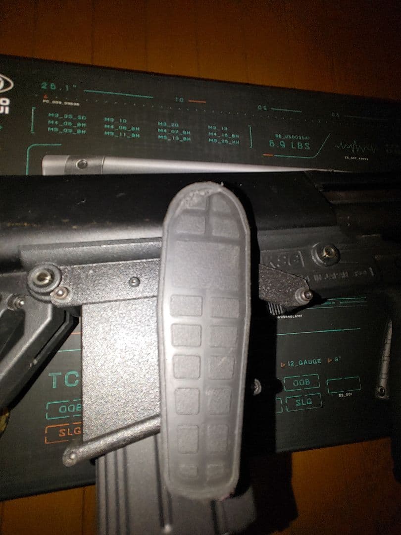 東京マルイ KSG ガスショットガン　多弾マガジンサラマンダー付き