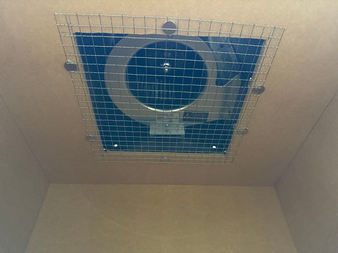 自作塗装ブース　Panasonic ファン付き ジャンク