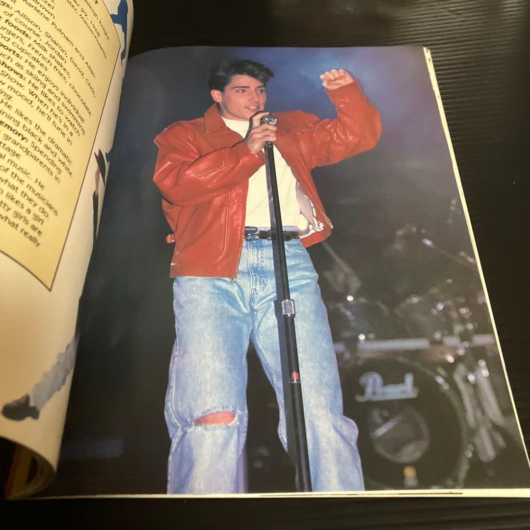 洋書　2冊セット　ニュー・キッズ・オン・ザ・ブロック