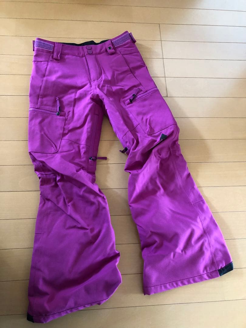 BURTON 子ども用スノーボードウェアセット　130