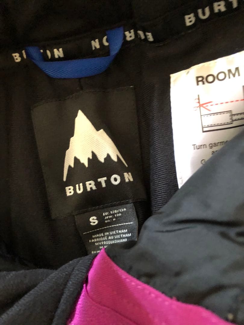 BURTON 子ども用スノーボードウェアセット　130