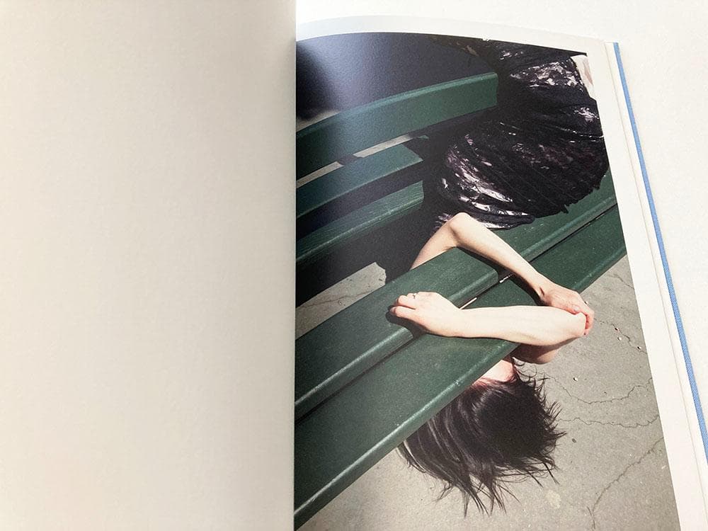 アート・デザイン・音楽 Viviane Sassen / ROXANE