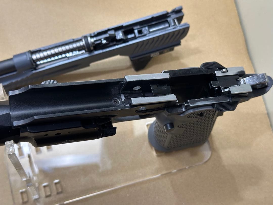 東京マルイ ハイキャパ5.1 ガングニールカスタム ガスブローバック