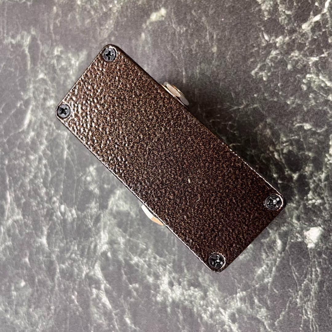 【10525】 Xvive GOLDEN BROWNIE