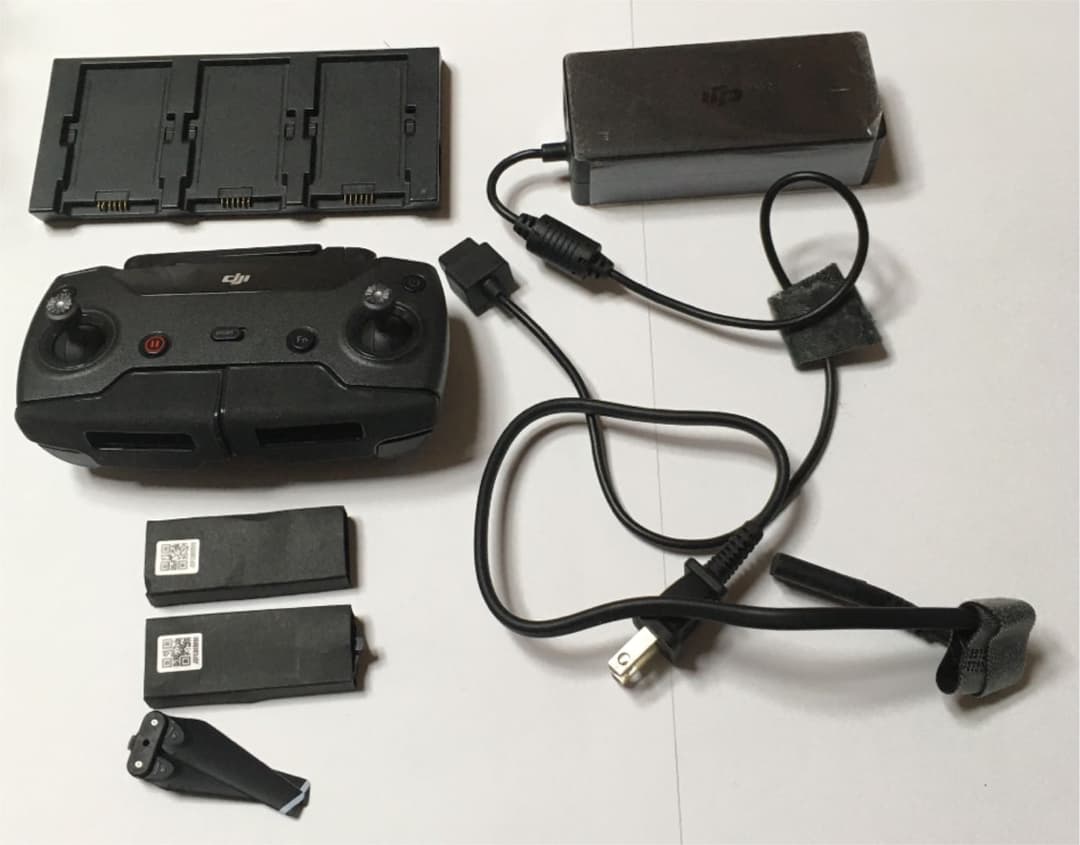 ジャンク DJI Spark Fly More コンボ(アルペンホワイト)