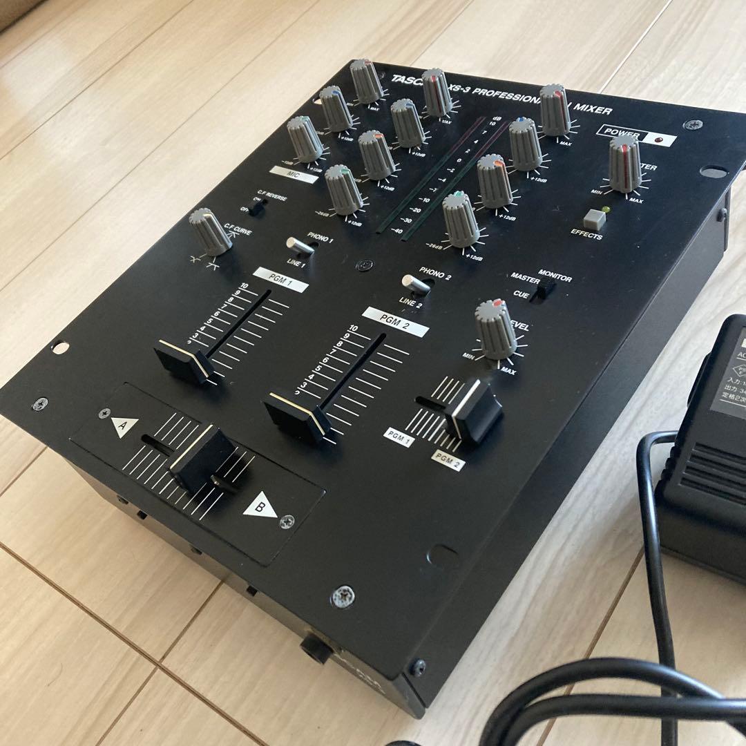 【美品♪】TASCAM XS-3 プロフェッショナル DJミキサー