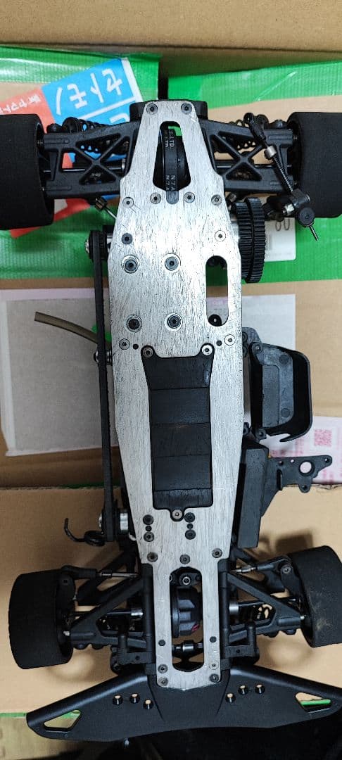 最終早価格！！激安！エンジンカーラジコンカー 　xray クラッチ付き　無限