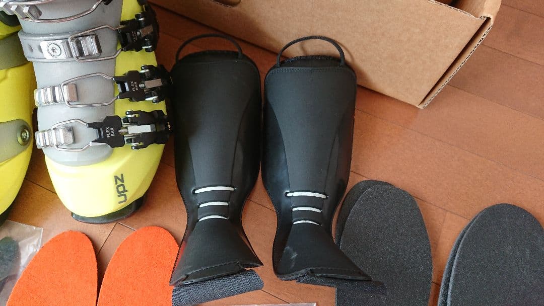 upZ スノーボードブーツ