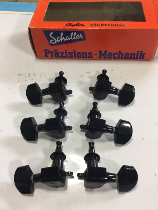 エレキギター用糸巻き(3:3)(Black)