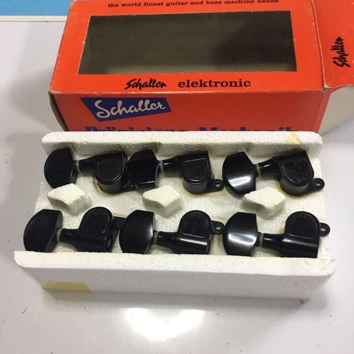 エレキギター用糸巻き(3:3)(Black)