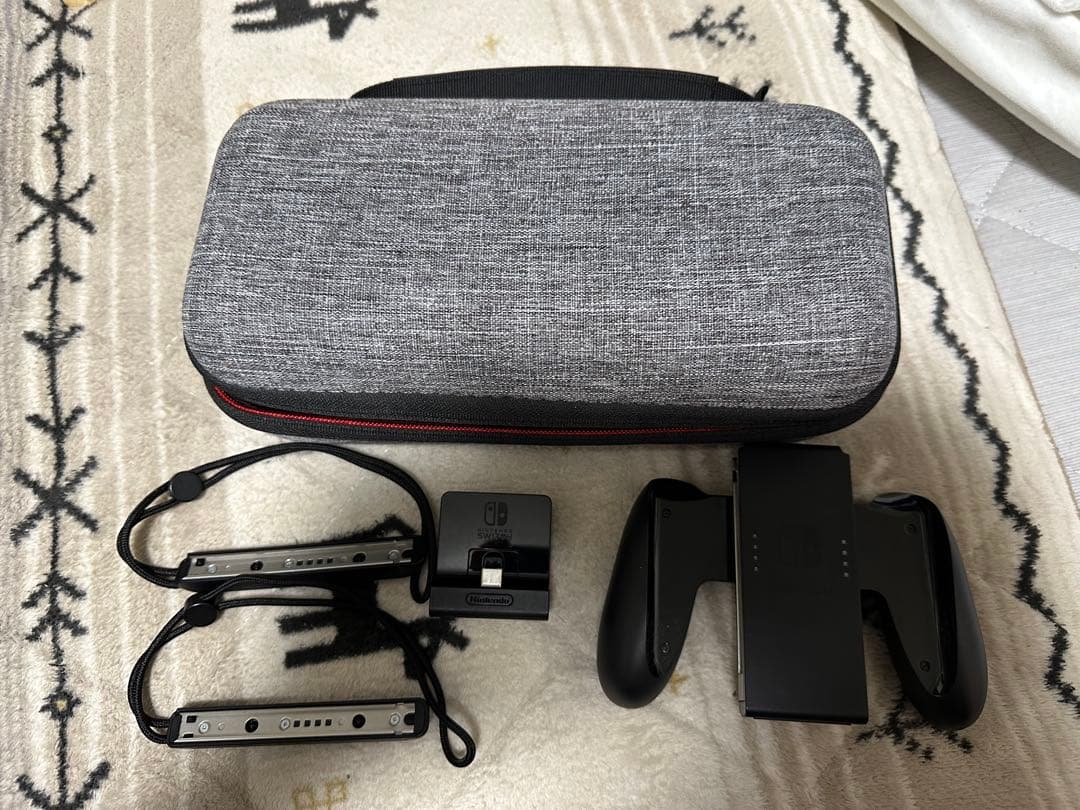 Nintendo Switch 本体 + ゲームカード2本セット