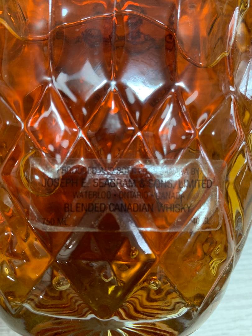 クラウンローヤル15 Years Old ウイスキー　750ml