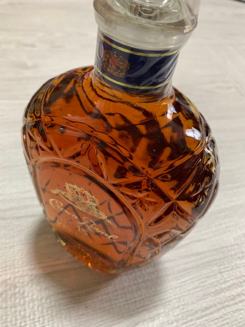 クラウンローヤル15 Years Old ウイスキー　750ml