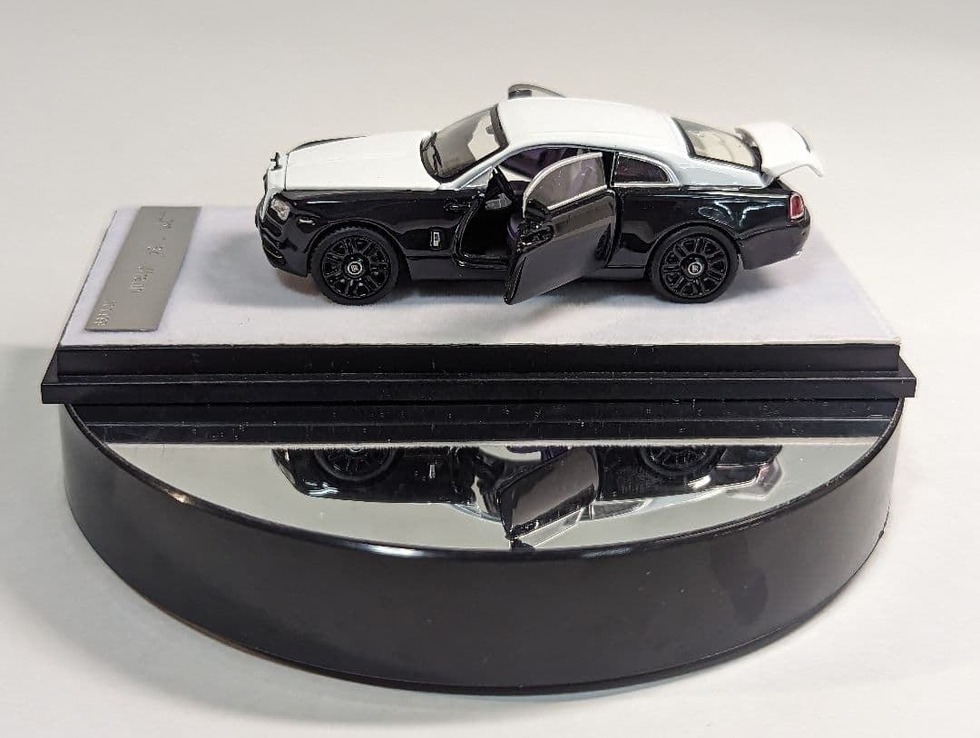 激レア　1/64 Rolls Royce Wraith　シリアルナンバー入り