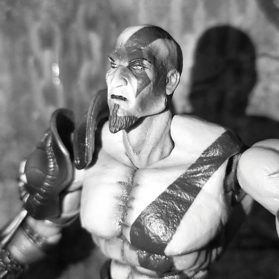 PLAY ARTS改 ゴッドオブウォー/クレイトス 【中古• 付属品欠品•箱無】