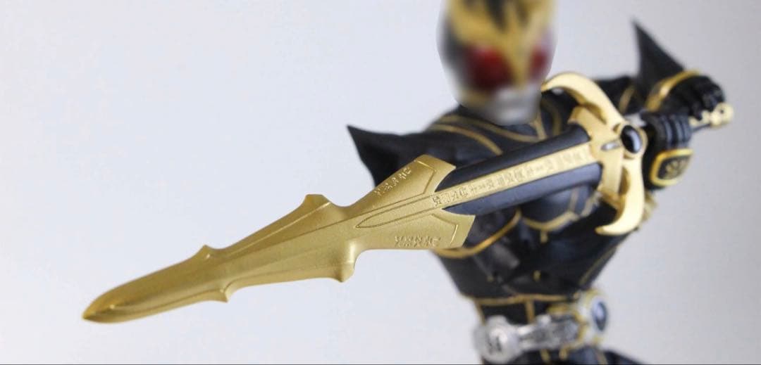 クウガ アルティメットフォーム用 武器&武器持ち手 真骨彫 仮面ライダー クウガ