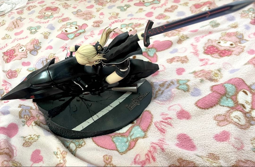 セイバー アルトリア ペンドラゴン オルタ＆キュイラッシェ・ノワール