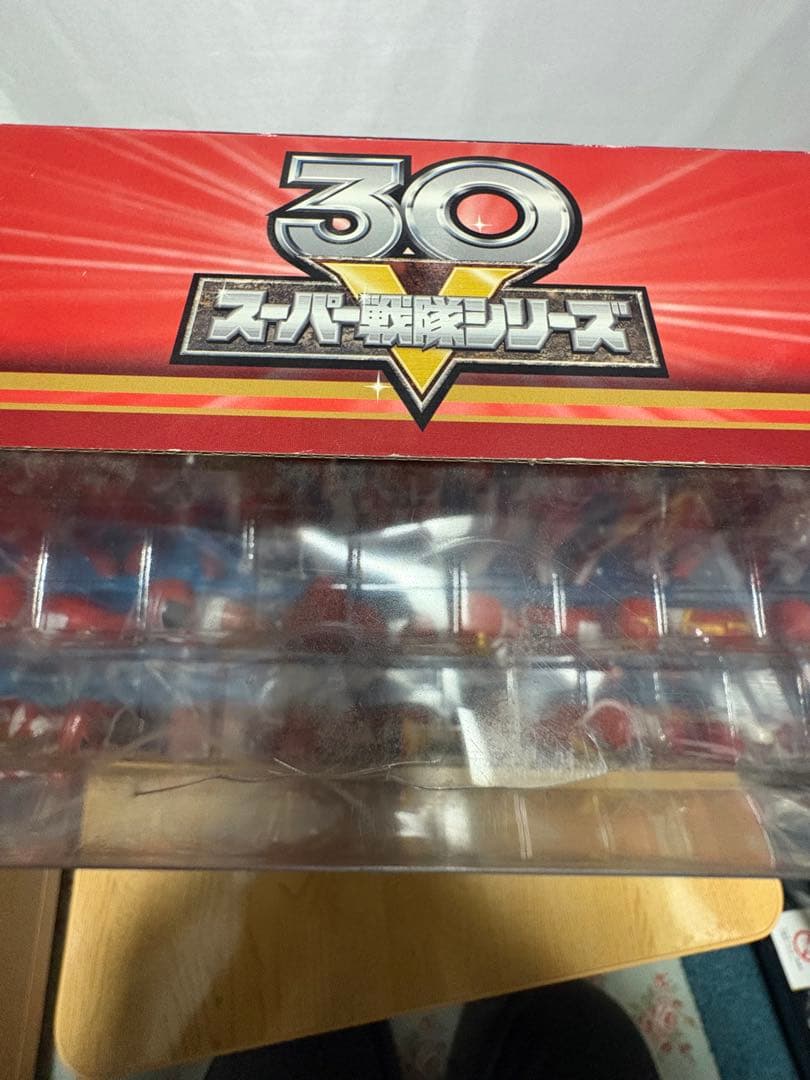 30戦隊レッドヒーロー大集合 バンダイ