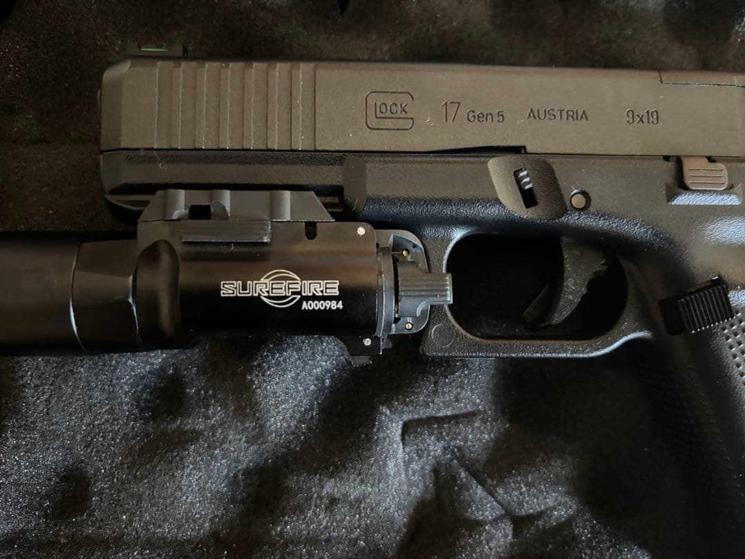 東京マルイ　Glock17 gen5 X300U-A付き