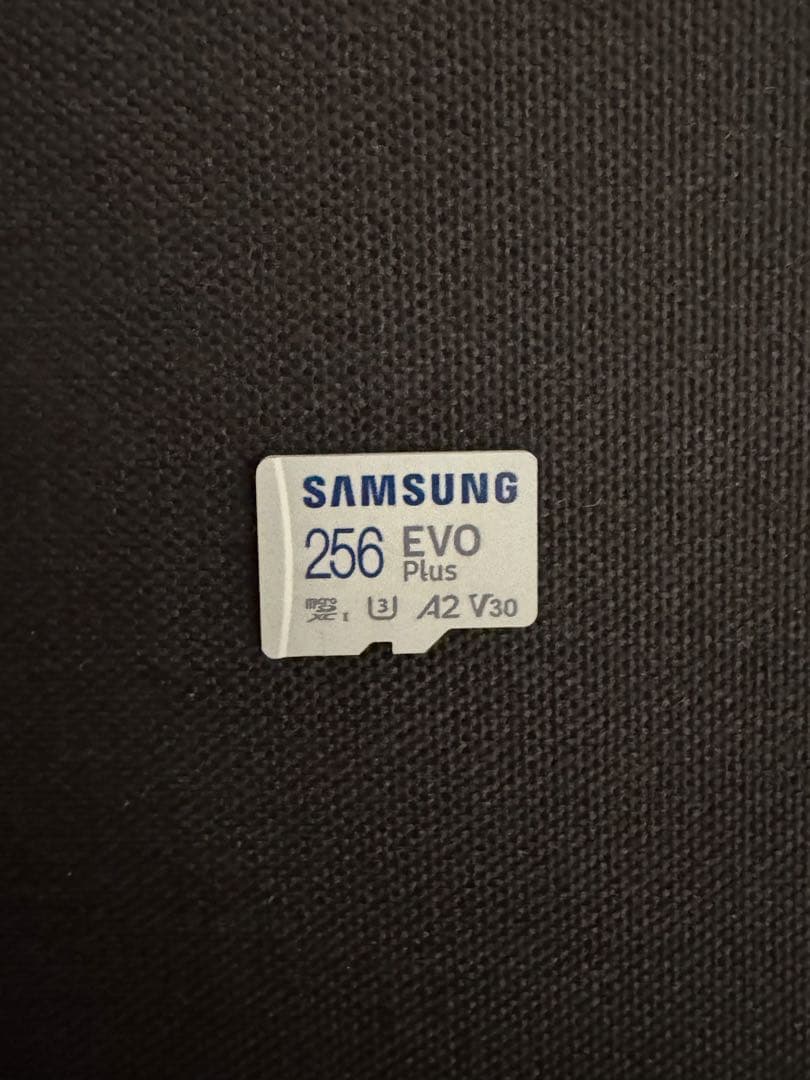 Nintendo Switch ホワイト 本体 + Joy-Con + ケース