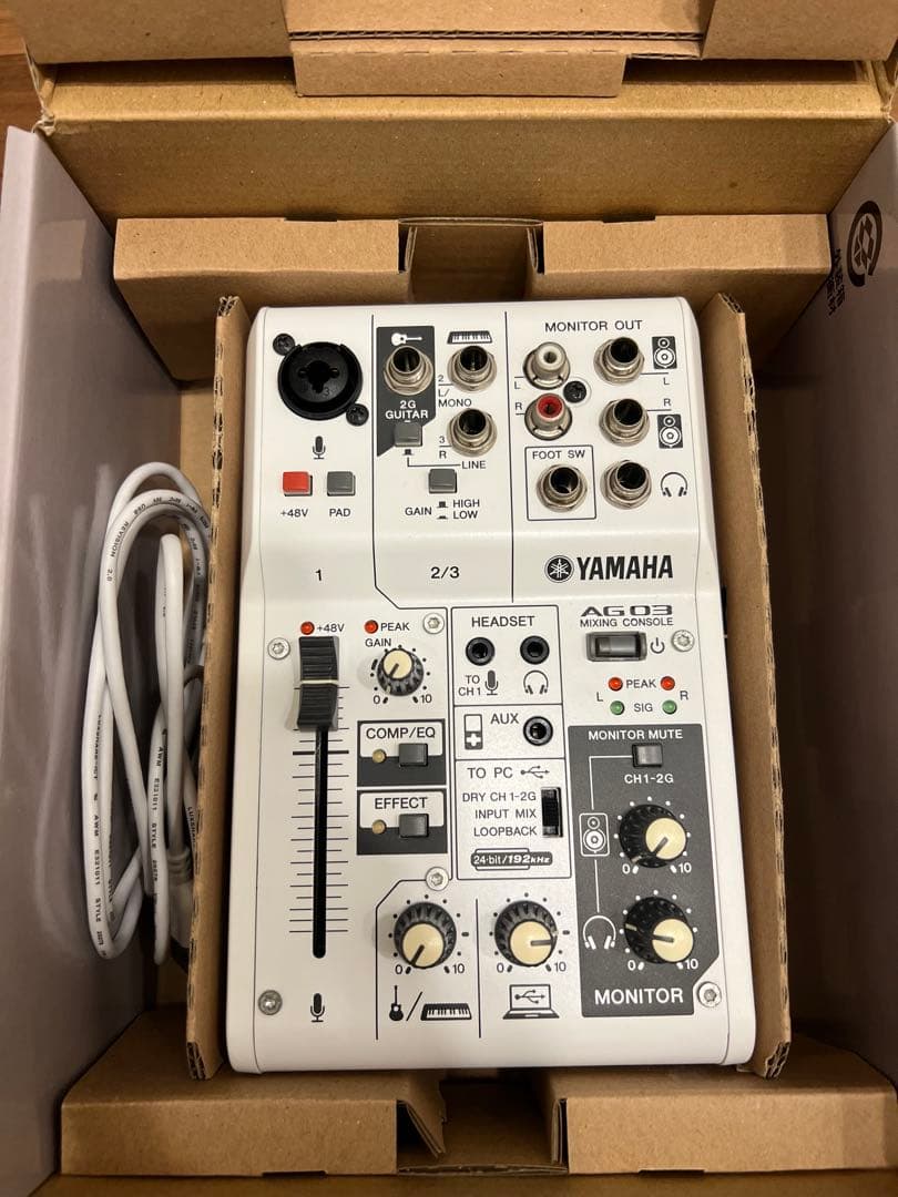 【送料込・動作確認済】YAMAHA AG03 ミキシングコンソール