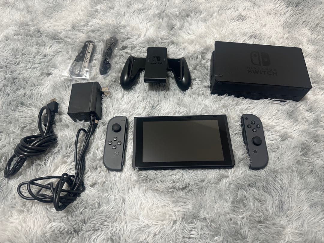 【ニンテンドースイッチ】Nintendo Switch 本体　付属品