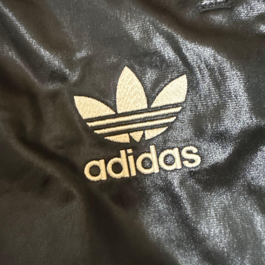 adidas アディダス トラックパンツ chile20