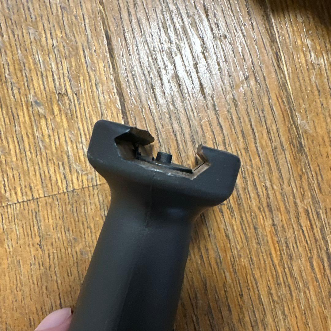 マルイ スコーピオン mod M マガジンバッテリーなし動作未確認 ＋ グリップ